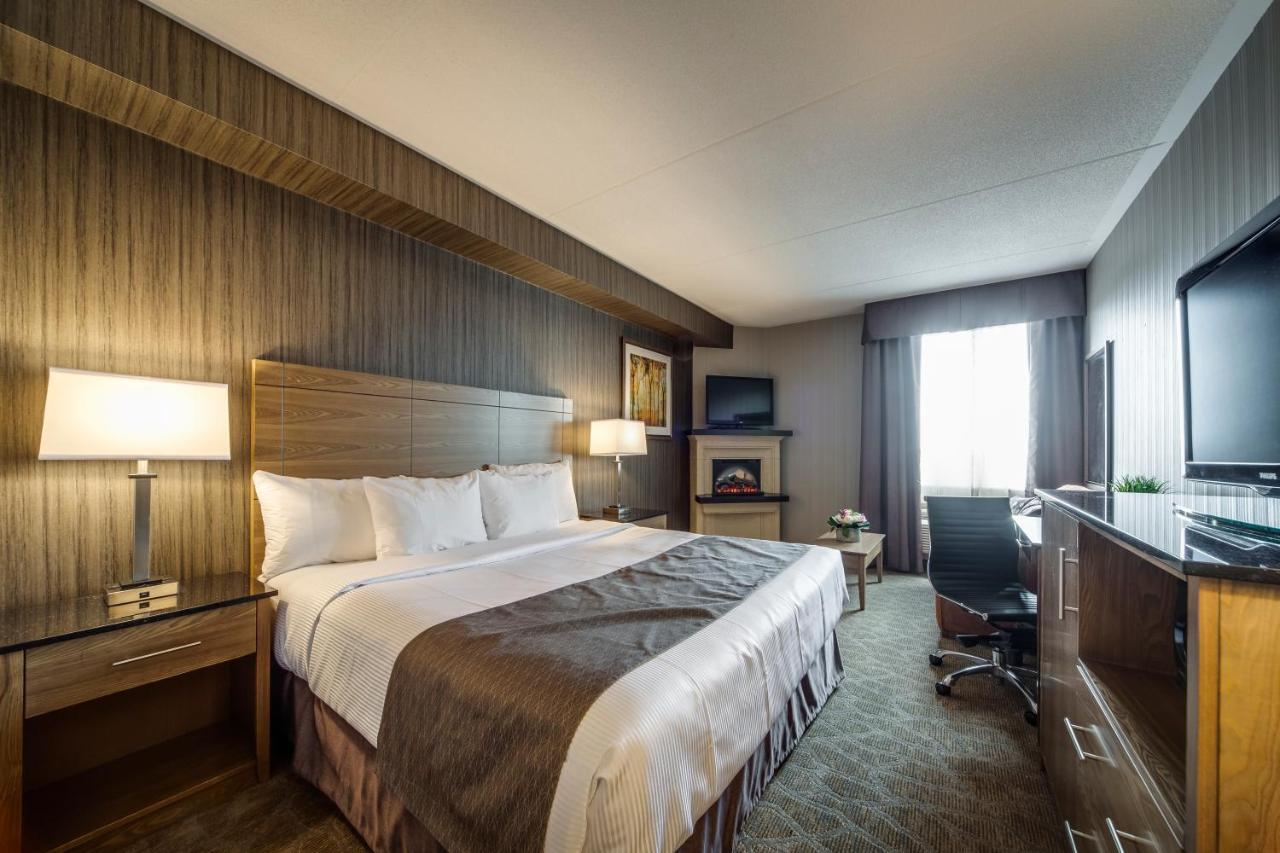 Monte Carlo Inn Airport Suites Mississauga Exterior foto